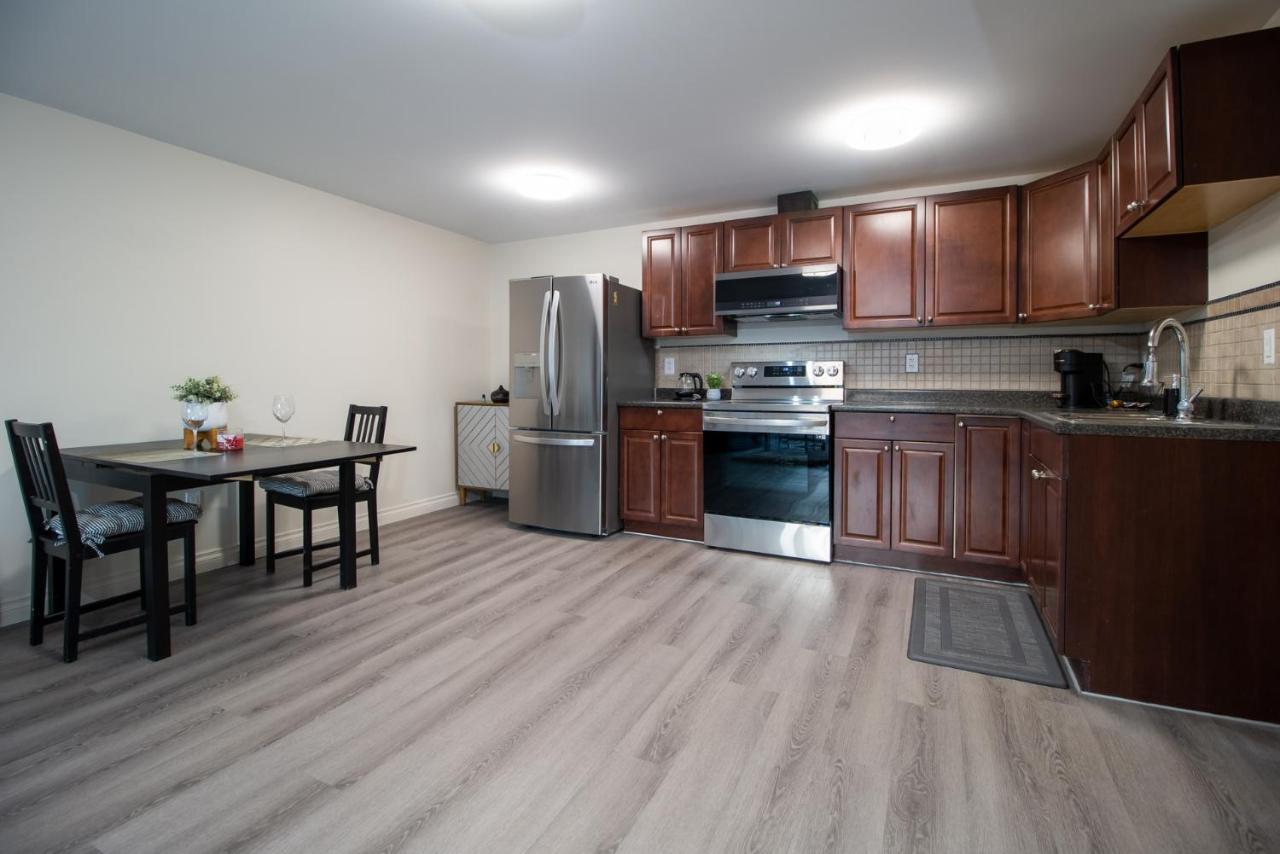 Bright Private Suite Near Departure Bay Beach Nanaimo Exterior photo