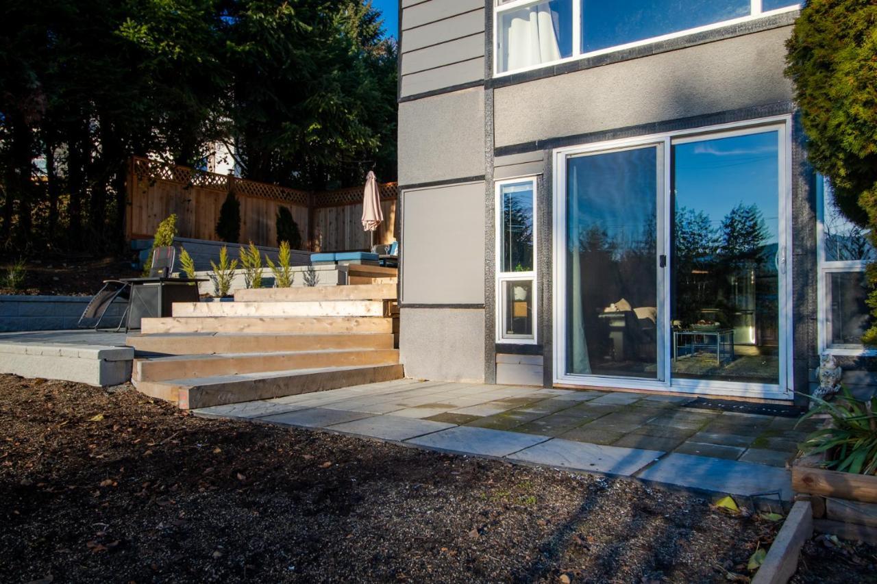 Bright Private Suite Near Departure Bay Beach Nanaimo Exterior photo